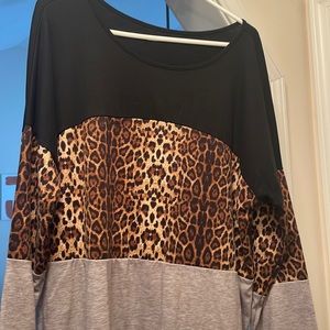 Women’s long sleeve shirt